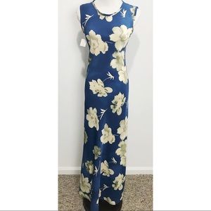 Dasara Floral Full Length Gown.